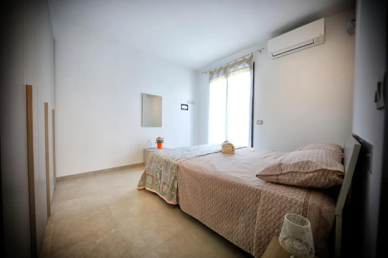 Villa Sul Mare Don Toto' Avola 0*,