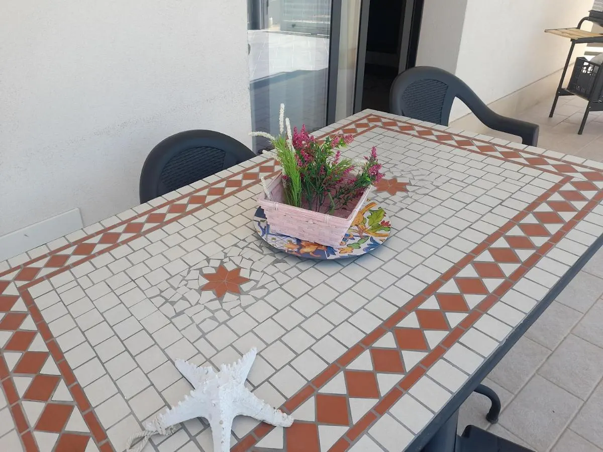 Holiday home Villa Sul Mare Don Toto' Avola