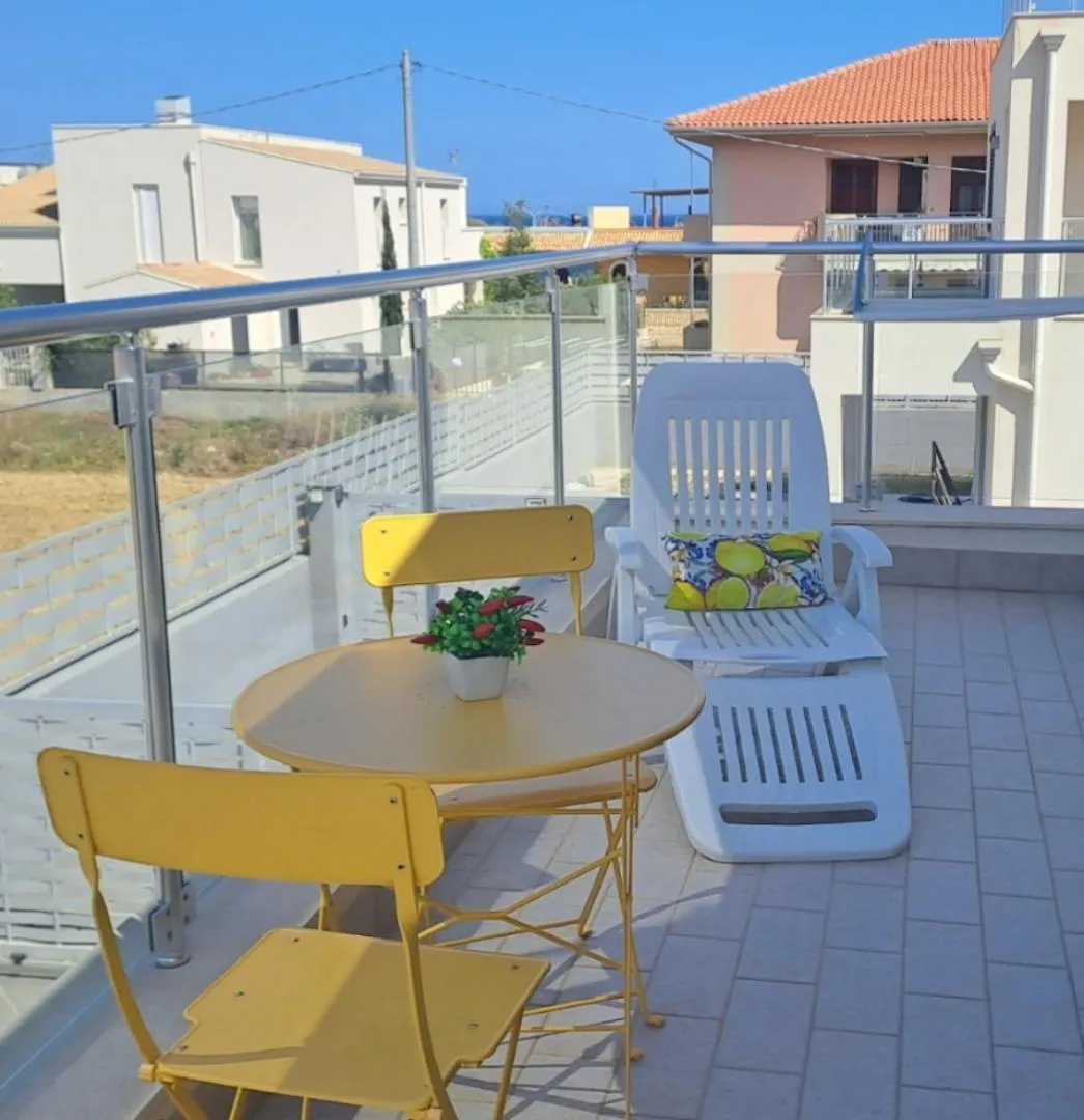 Villa Sul Mare Don Toto' Avola Holiday home